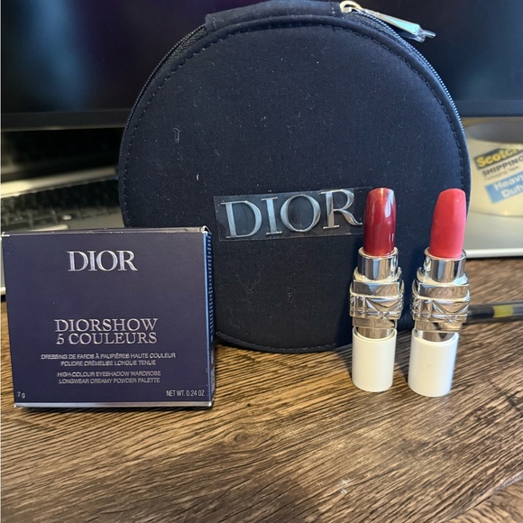 Dior Other - Dior travel case with lipsticks and eyeshadow